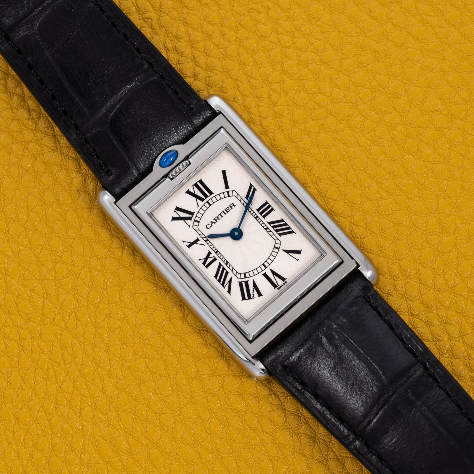 Pre-Owned Cartier by Analog Shift Tank Basculante Mecanique