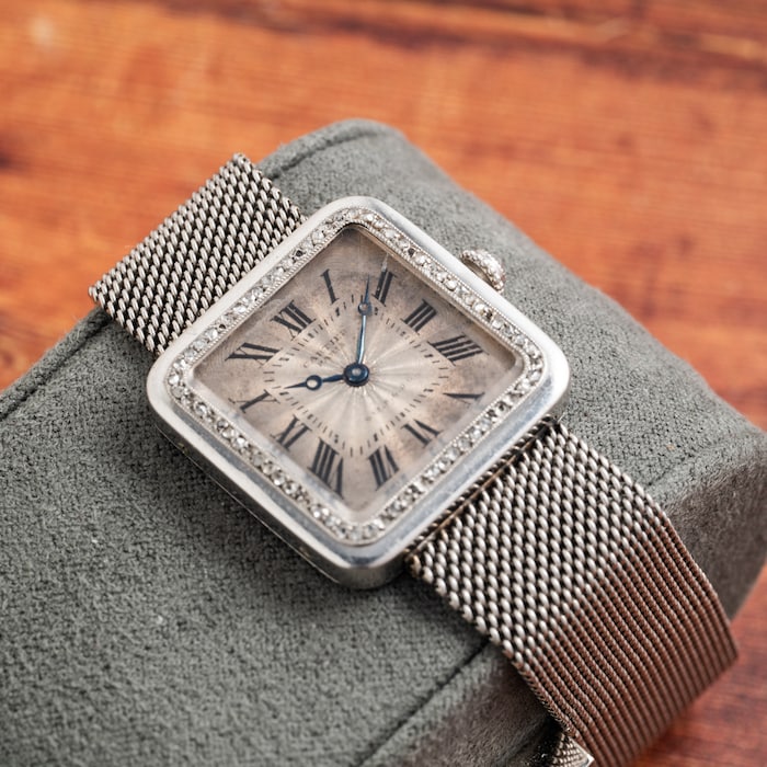 Pre-Owned Cartier Santos Platinum