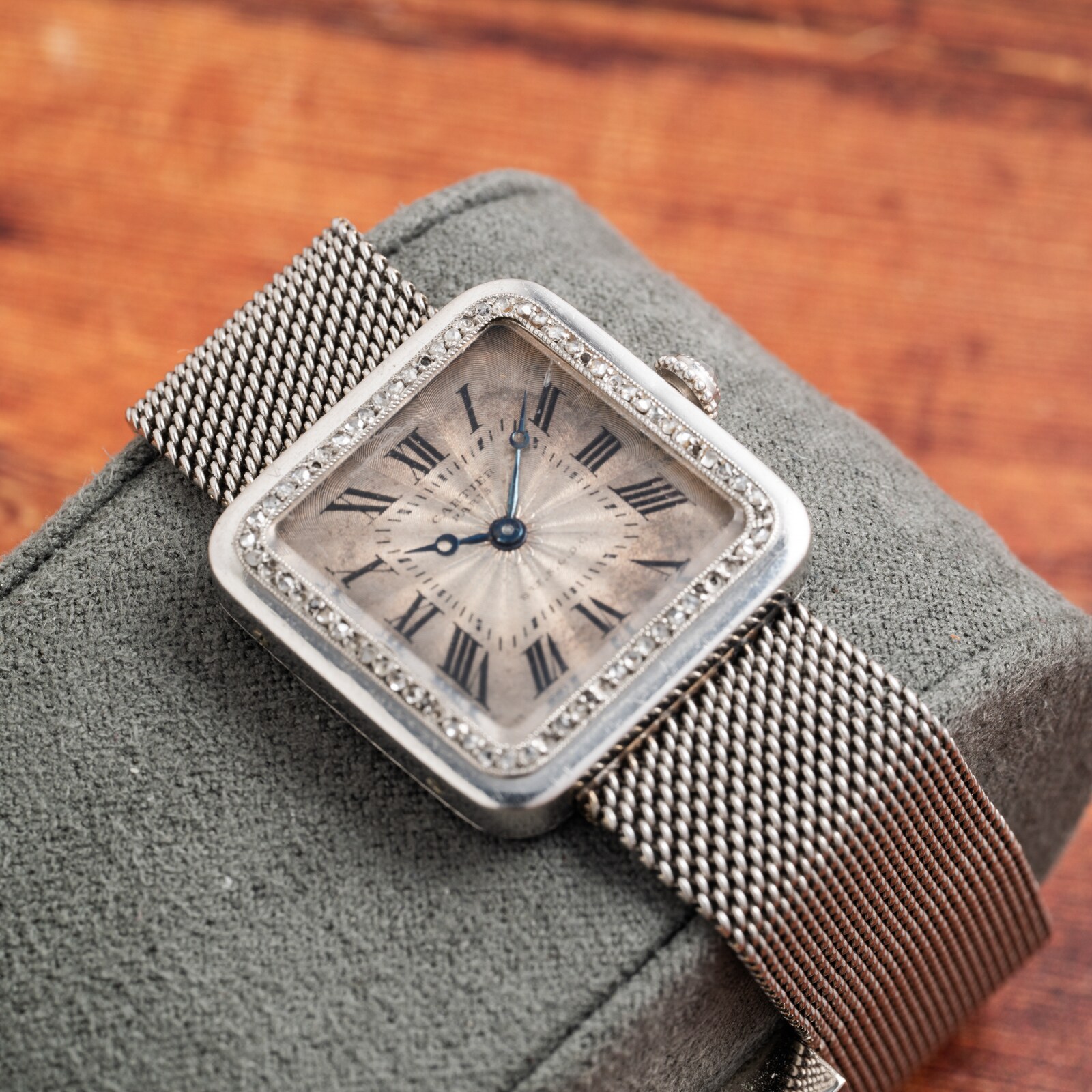 Pre-Owned Cartier Santos Platinum