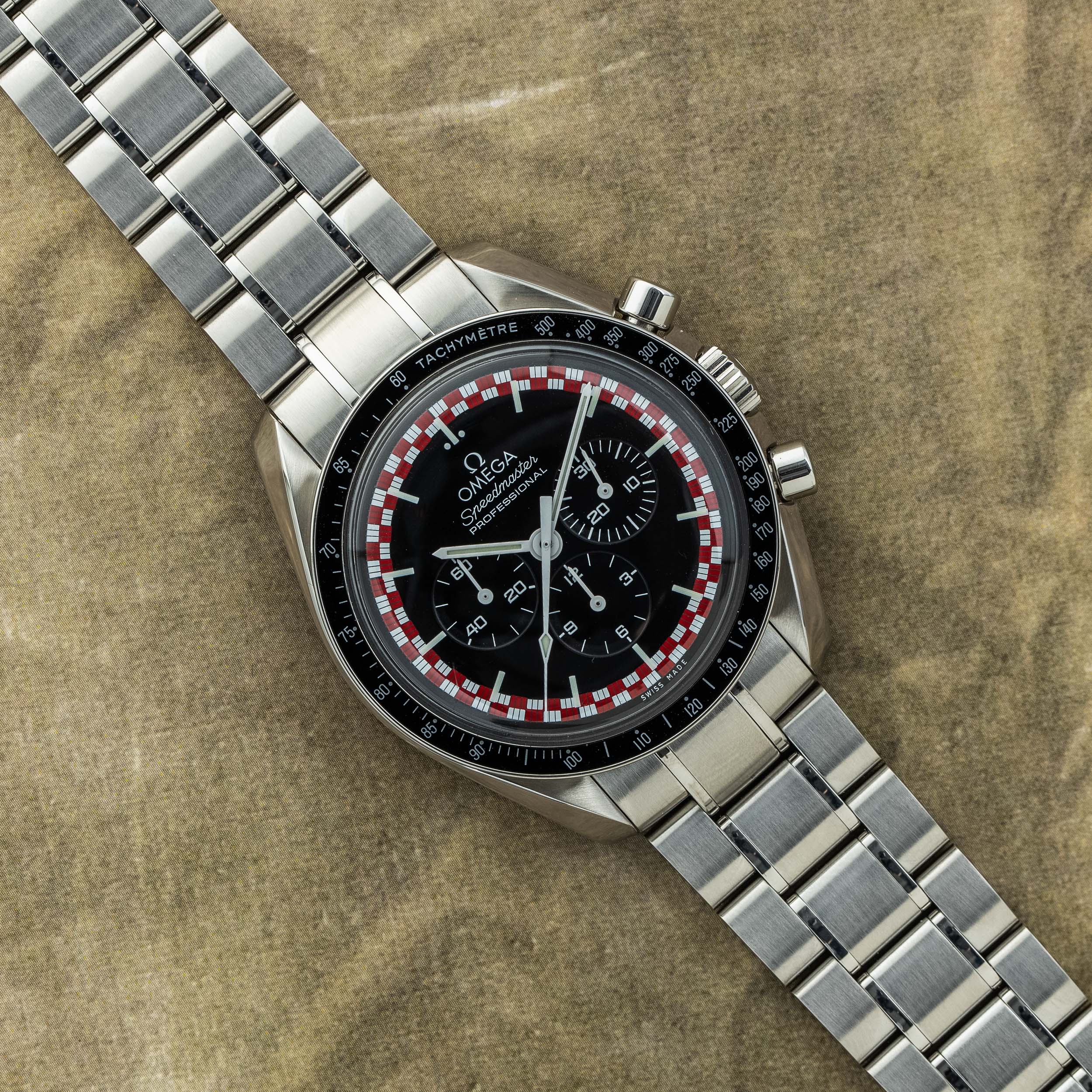 Tintin omega clearance speedmaster