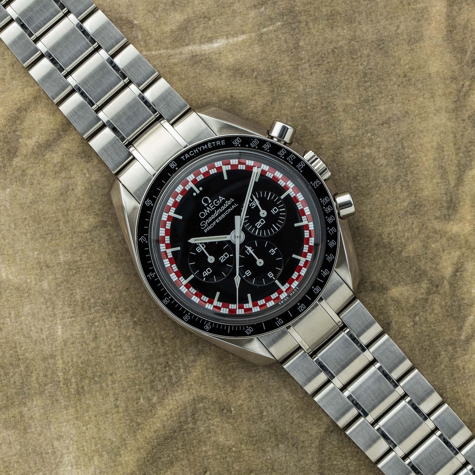 Pre-Owned Omega Speedmaster Professional 'Tintin'