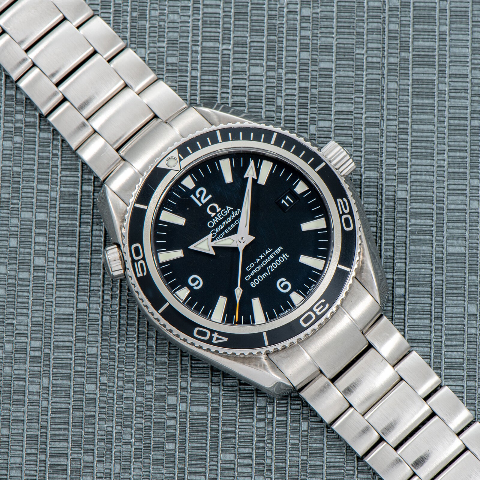 Pre-Owned Omega by Analog Shift Seamaster Planet Ocean