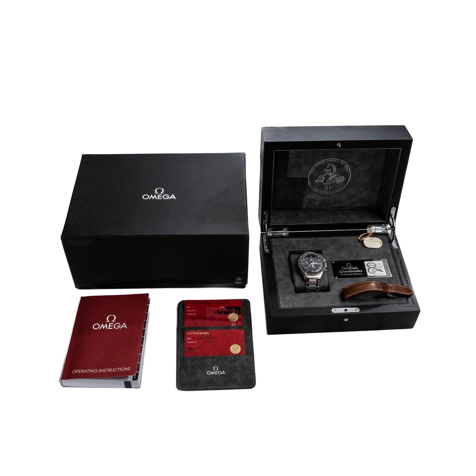 Pre-Owned Omega by Analog Shift Speedmaster 'First In Space'