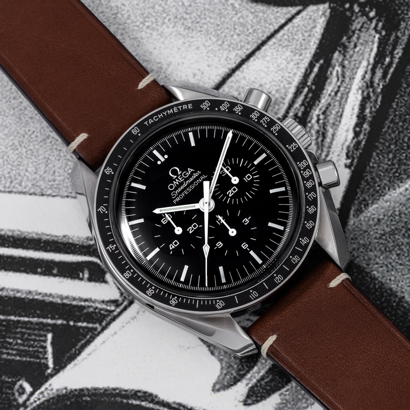 Pre-Owned Omega by Analog Shift Speedmaster Professional