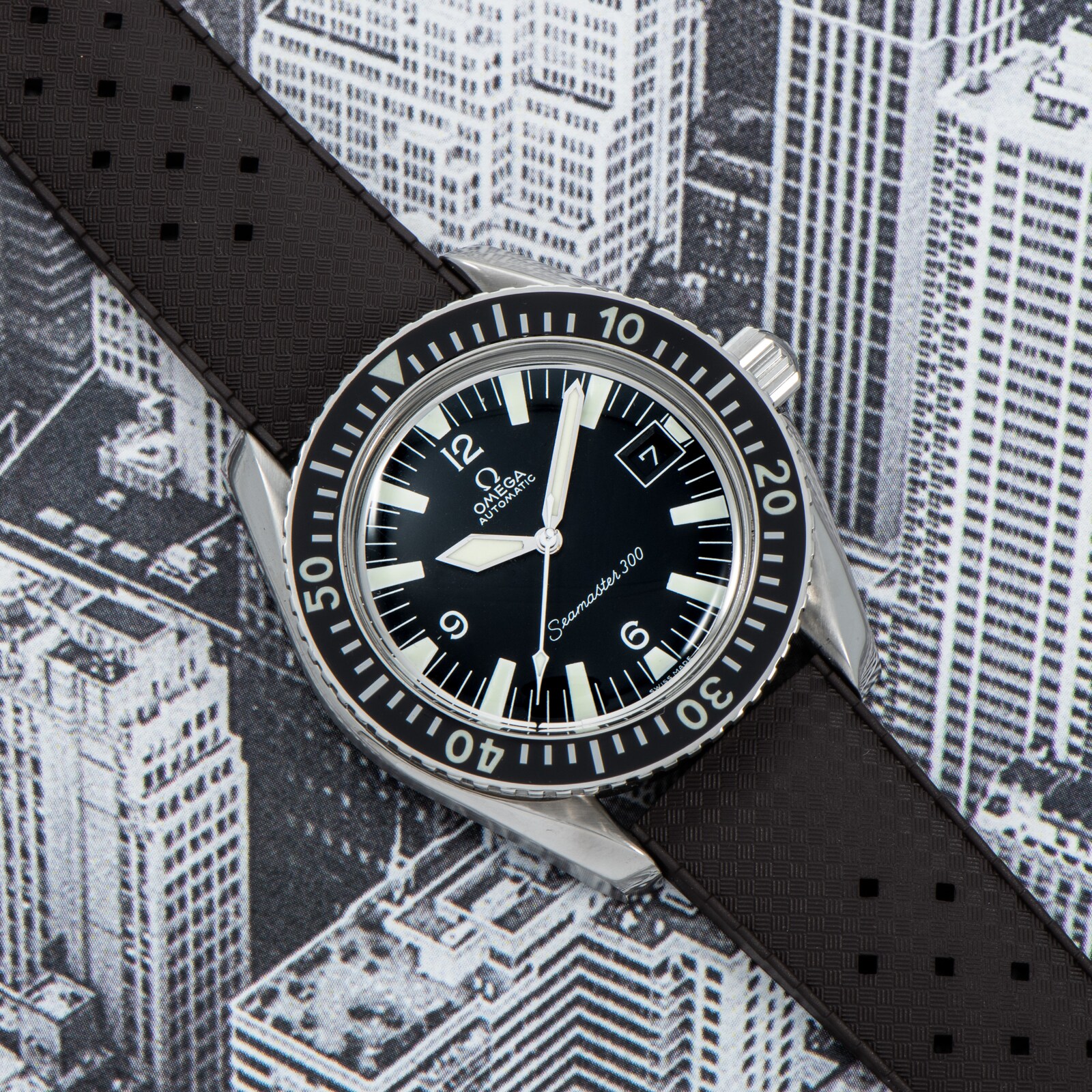 Pre-Owned Omega Seamaster 300 'WatchCo'
