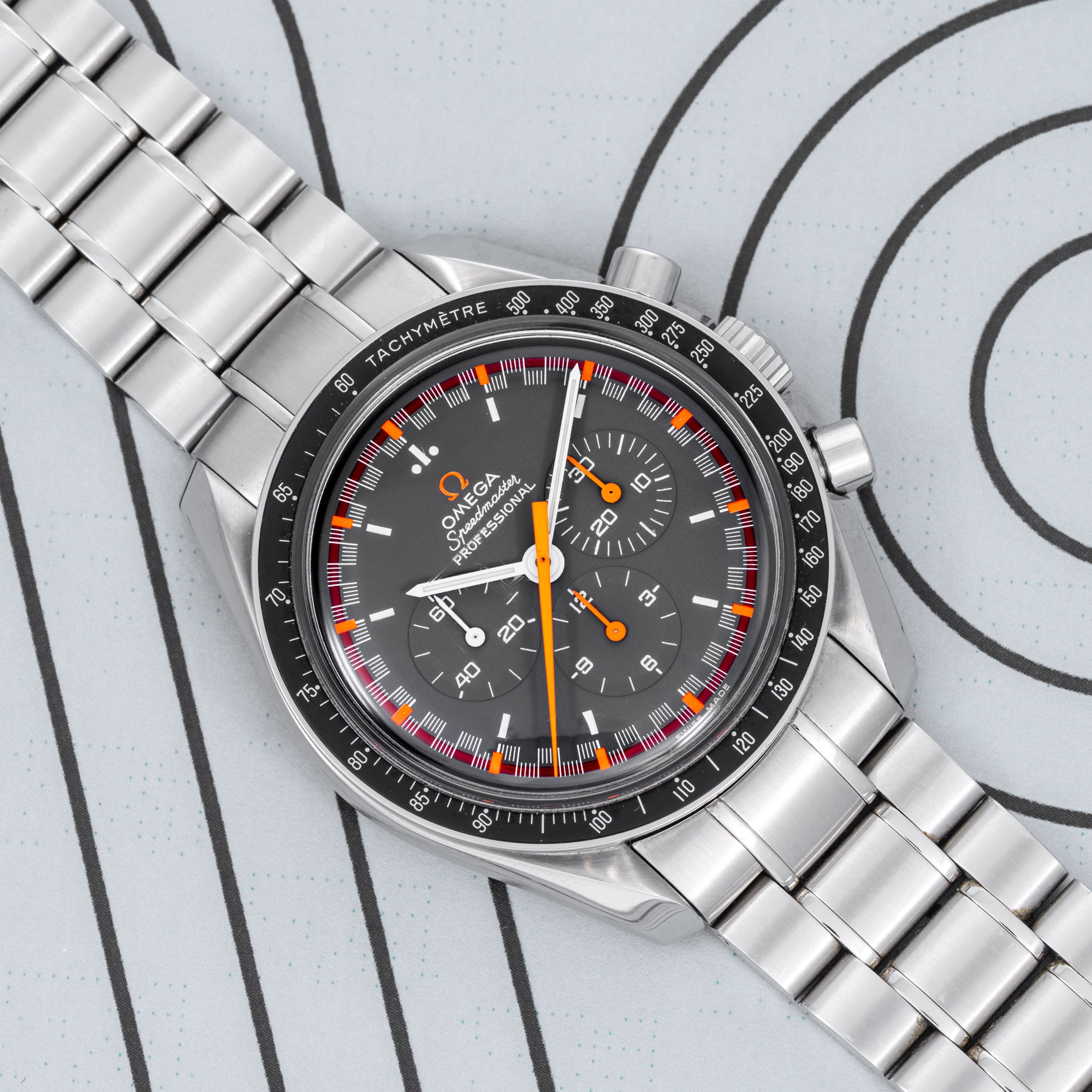 Speedmaster Japan Racing Dial