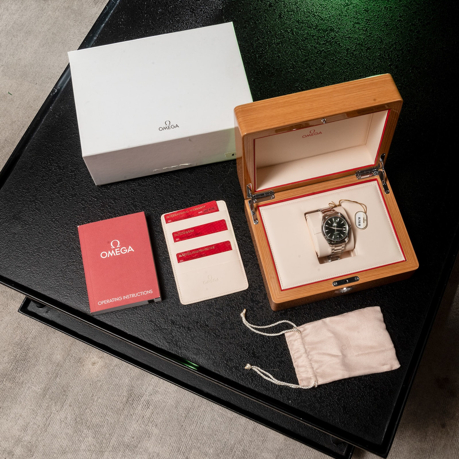Pre-Owned Omega Omega Seamaster Aqua Terra