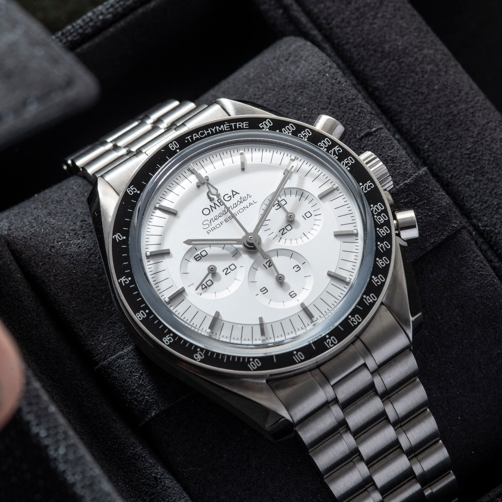 Pre-Owned Omega Omega Speedmaster Professional Canopus Gold