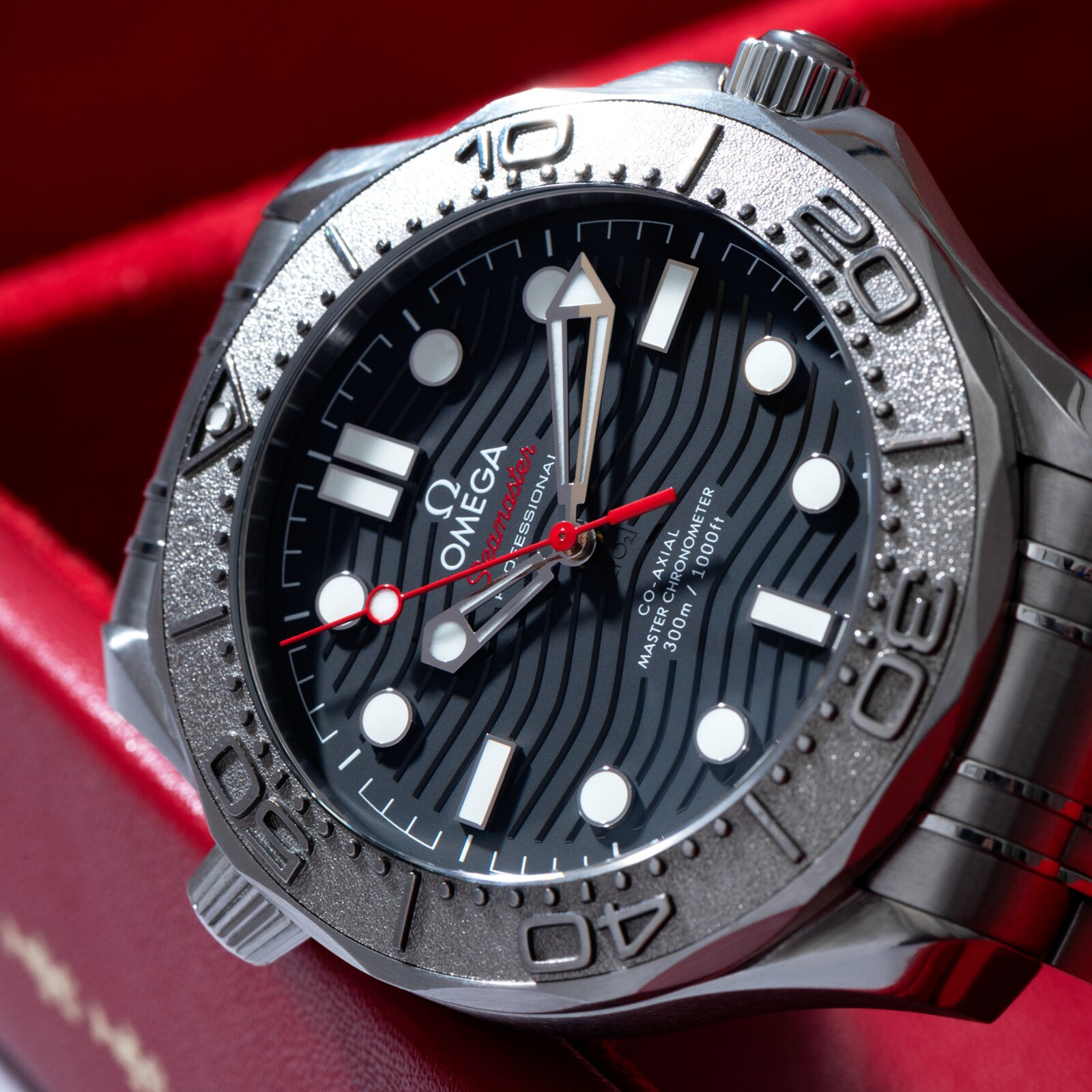 Pre-Owned Omega Seamaster 300 Professional Co-Axial 'Nekton' Edition