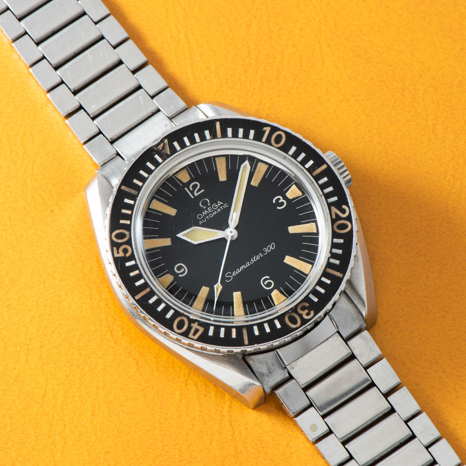 Pre-Owned Omega Seamaster 300