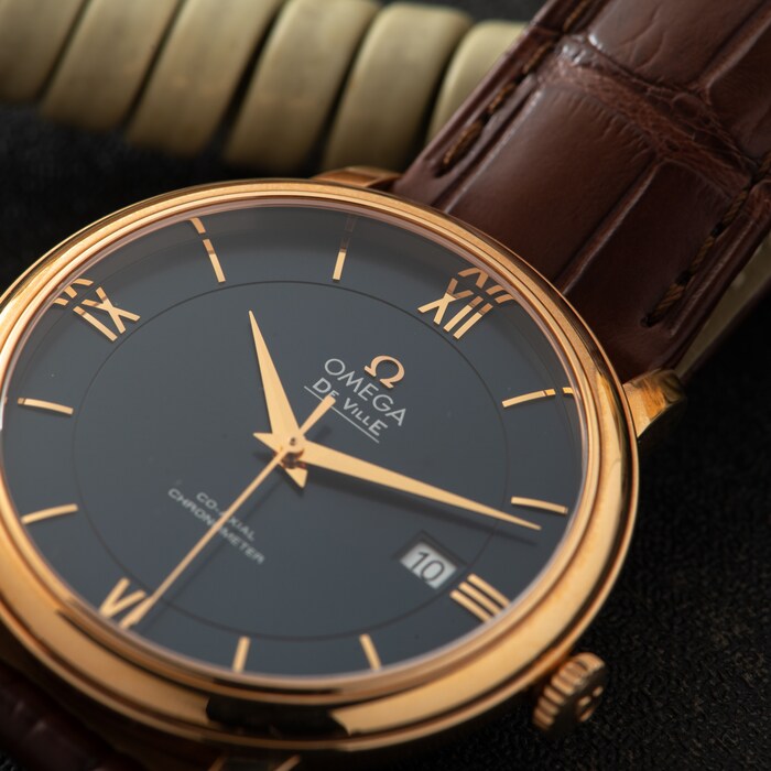 Pre-Owned Omega DeVille Prestige