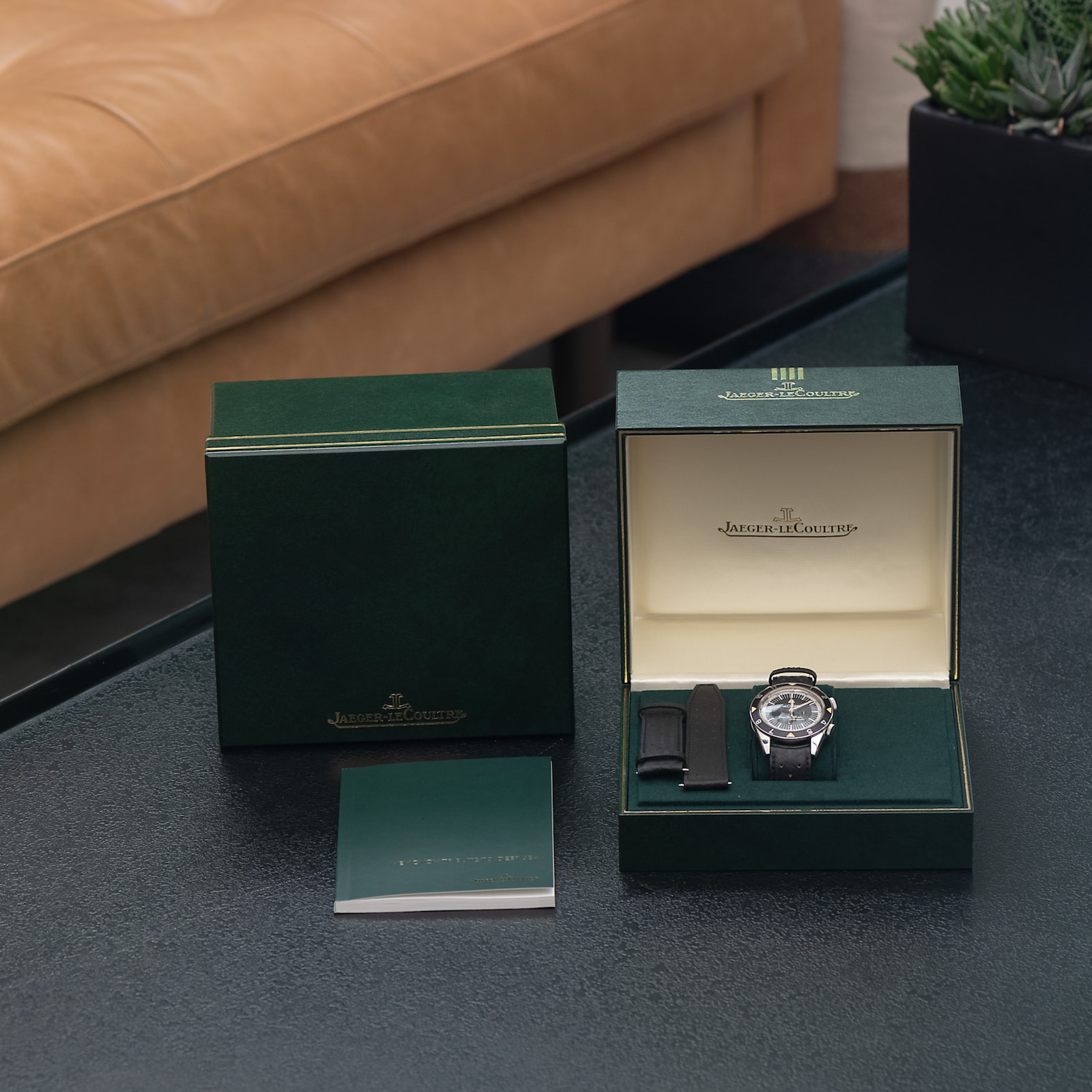 Pre-Owned Jaeger LeCoultre Memovox Tribute To Deep Sea Alarm