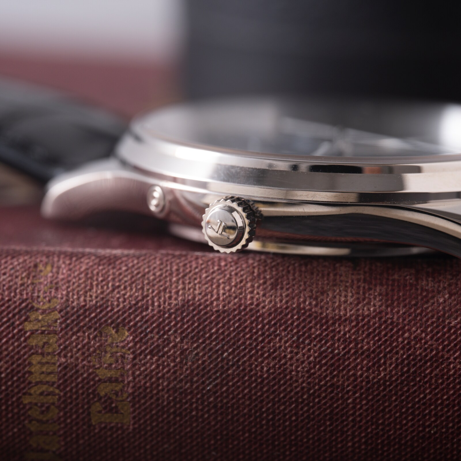 Pre-Owned Jaeger-LeCoultre Master Ultra Thin Moon
