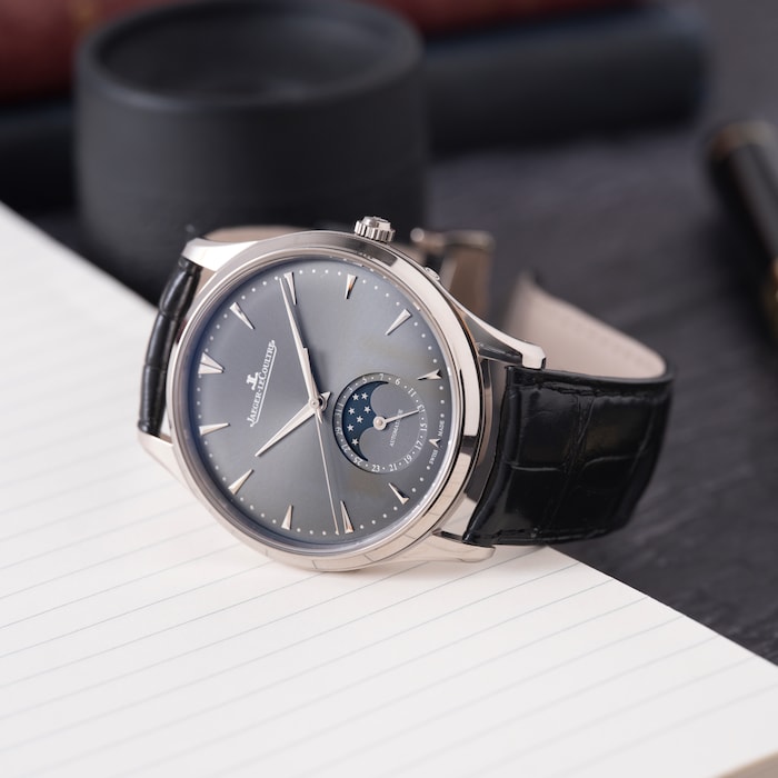 Pre-Owned Jaeger-LeCoultre Master Ultra Thin Moon