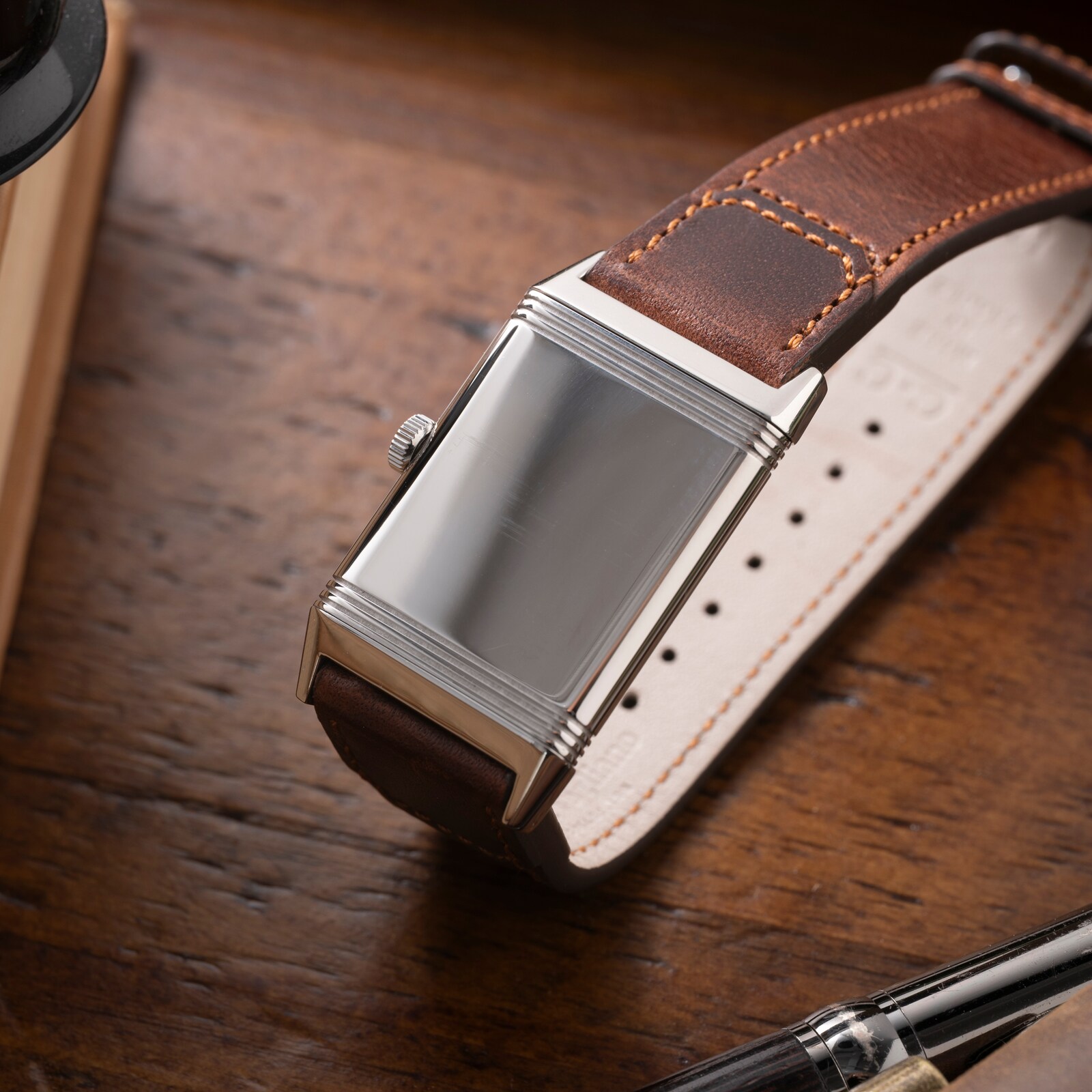 Pae-Owned Jaeger- LeCoultre Reverso Classic Medium