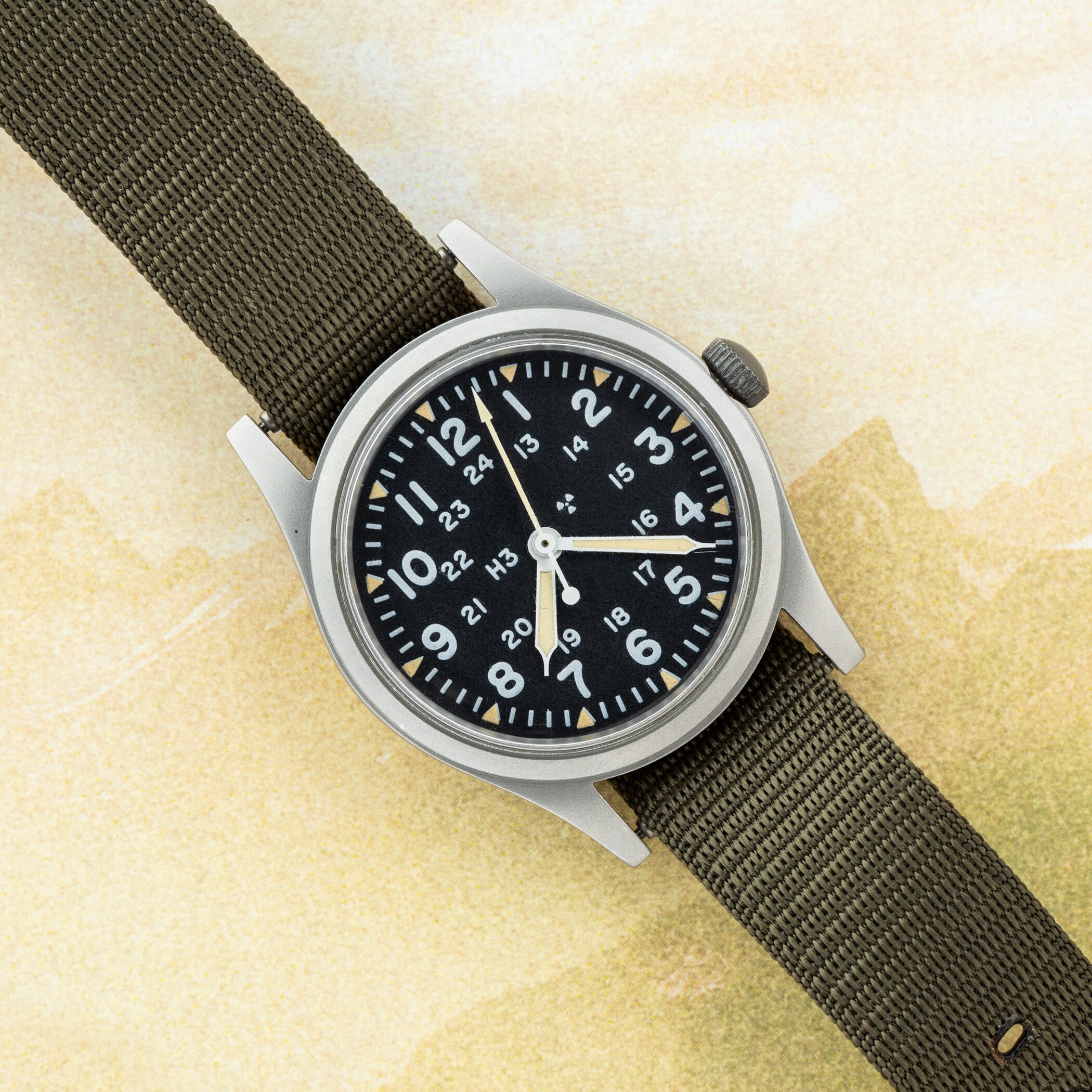 Pre-Owned Hamilton by Analog Shift Pre-Owned Hamilton GI Field Watch