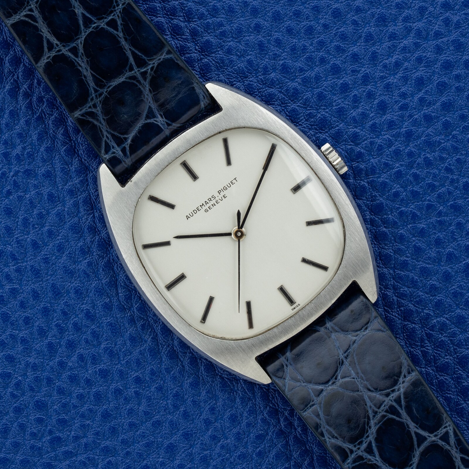 Pre-Owned Audemars Piguet by Analog Shift Dress Watch