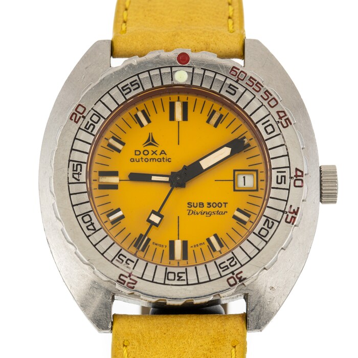 Pre-Owned Doxa by Analog Shift Pre-Owned DOXA Sub 300T Divingstar