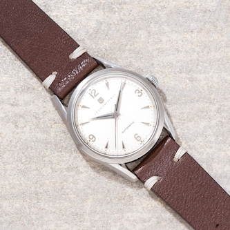 Pre-Owned Universal Geneve Universal Geneve Dress Watch For J.E. Caldwell & Co. Pre-Owned Universal Geneve Universal Geneve Dress Watch For J.E. Caldwell & Co.