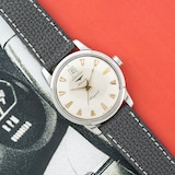Pre-Owned Longines by Analog Shift Conquest Date