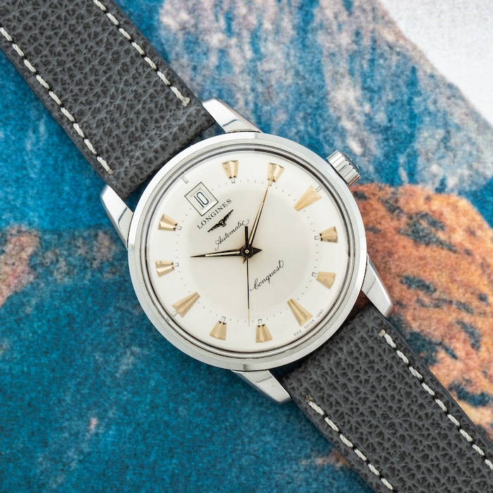 Pre-Owned Longines by Analog Shift Conquest Date