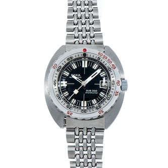 Pre-Owned Doxa Sub 300 'No-T' Sharkhunter