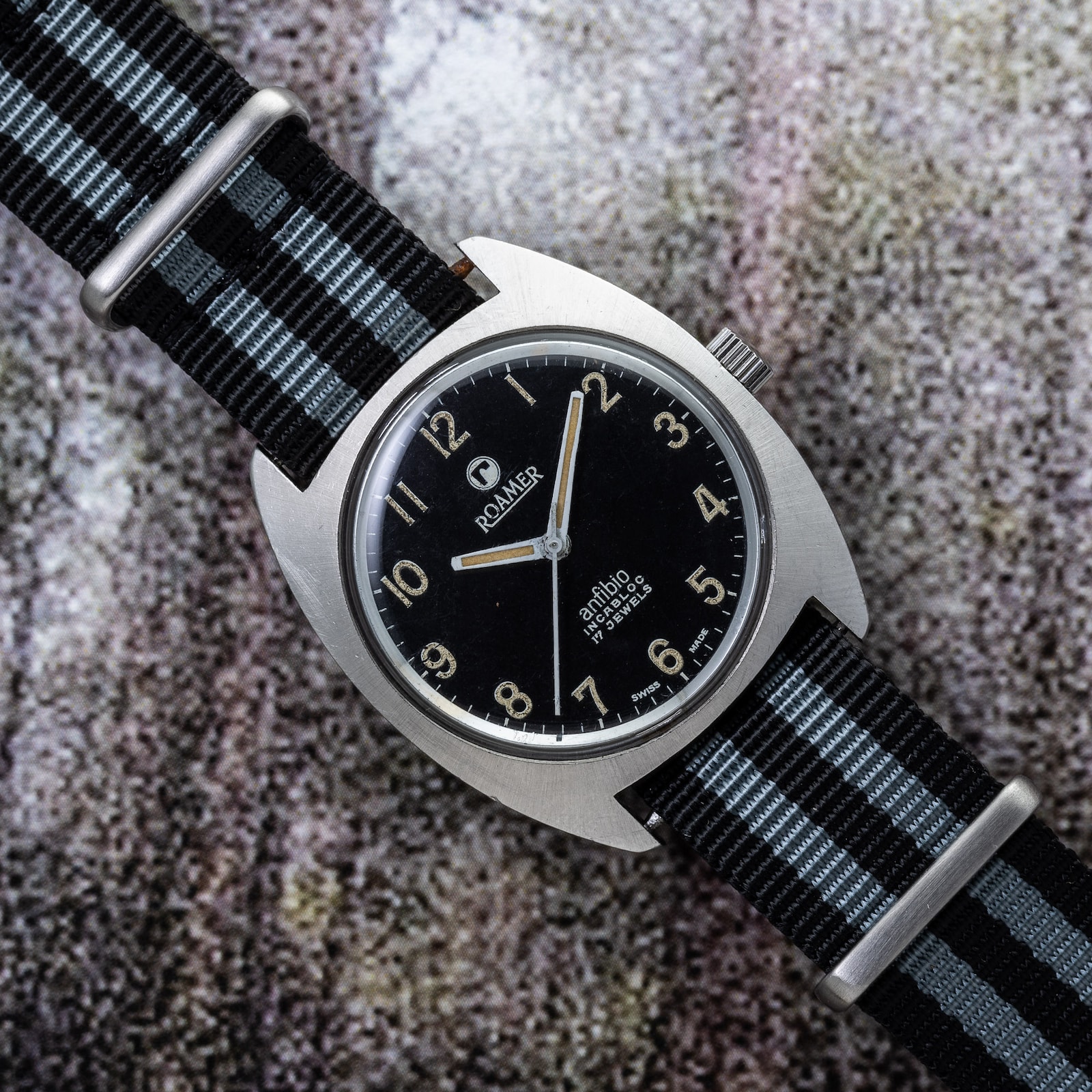 Pre-Owned Roamer by Analog Shift Roamer Anfibio Rhodesian Army Issue