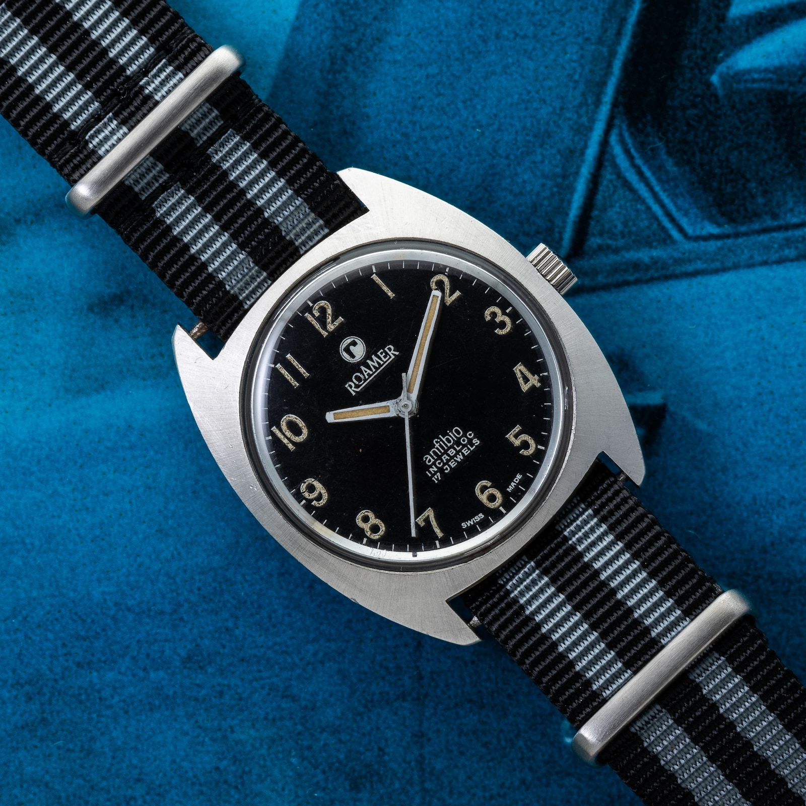 Pre-Owned Roamer by Analog Shift Roamer Anfibio Rhodesian Army Issue