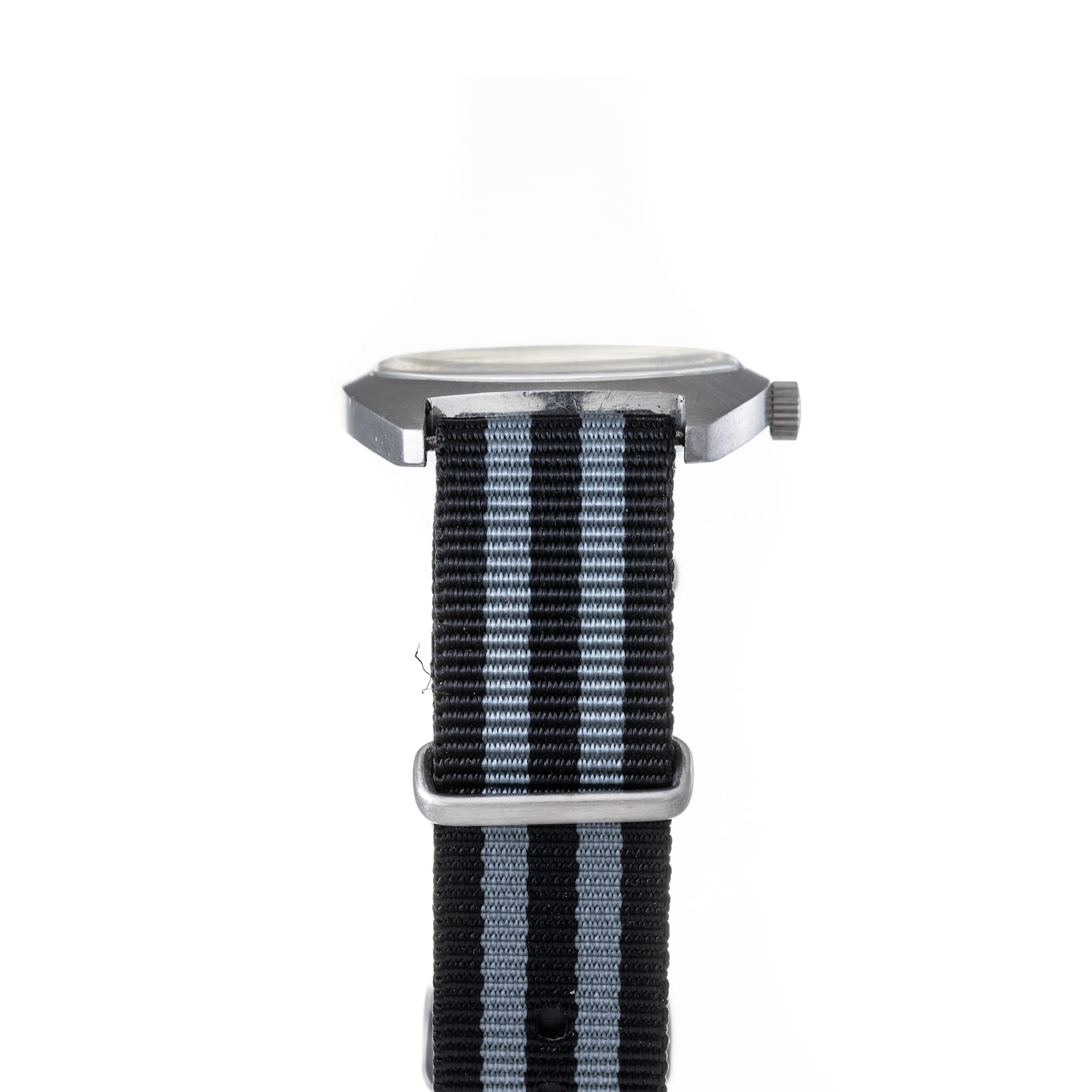 Pre-Owned Roamer by Analog Shift Roamer Anfibio Rhodesian Army Issue