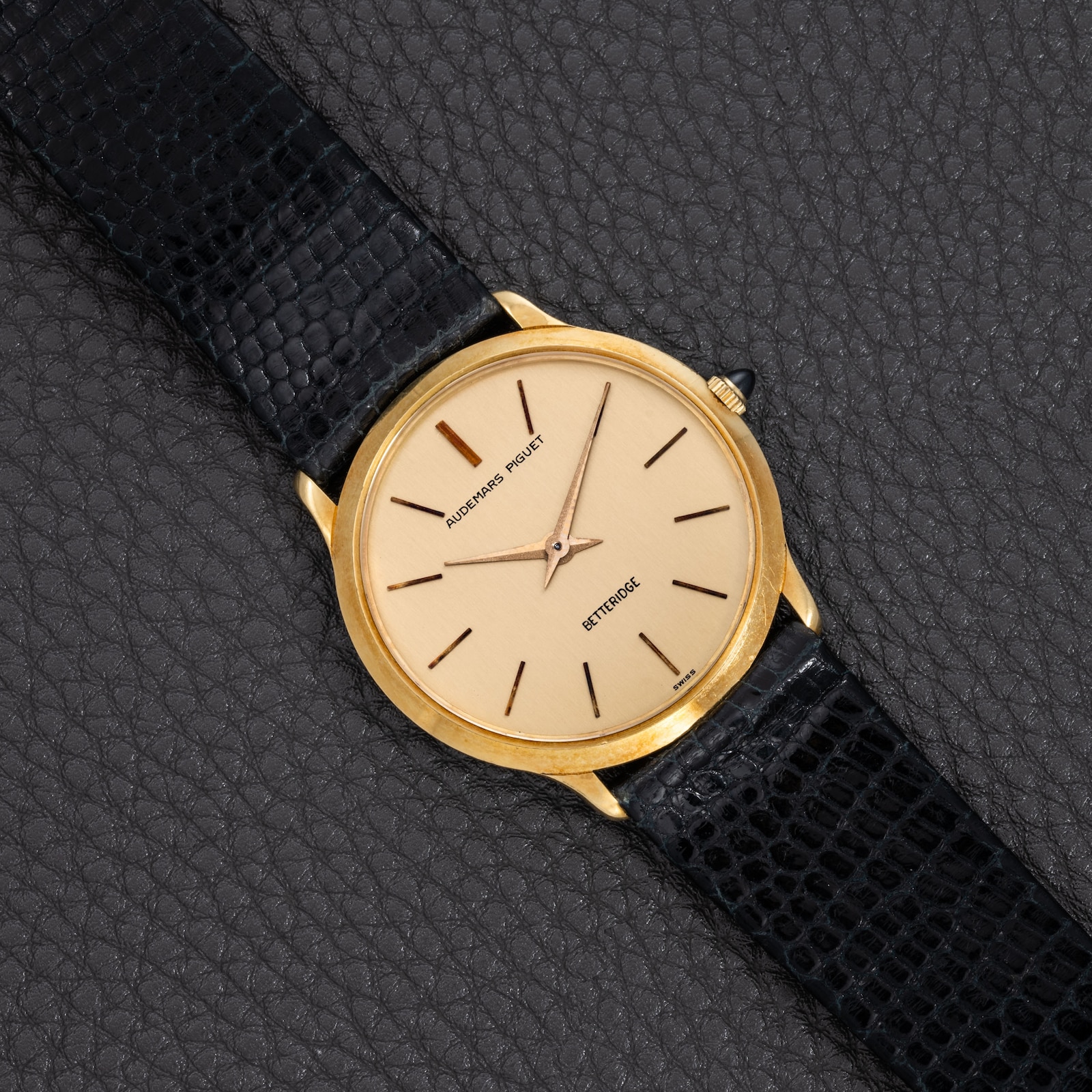 Pre-Owned Audemars Piguet by Analog Shift Dress Watch