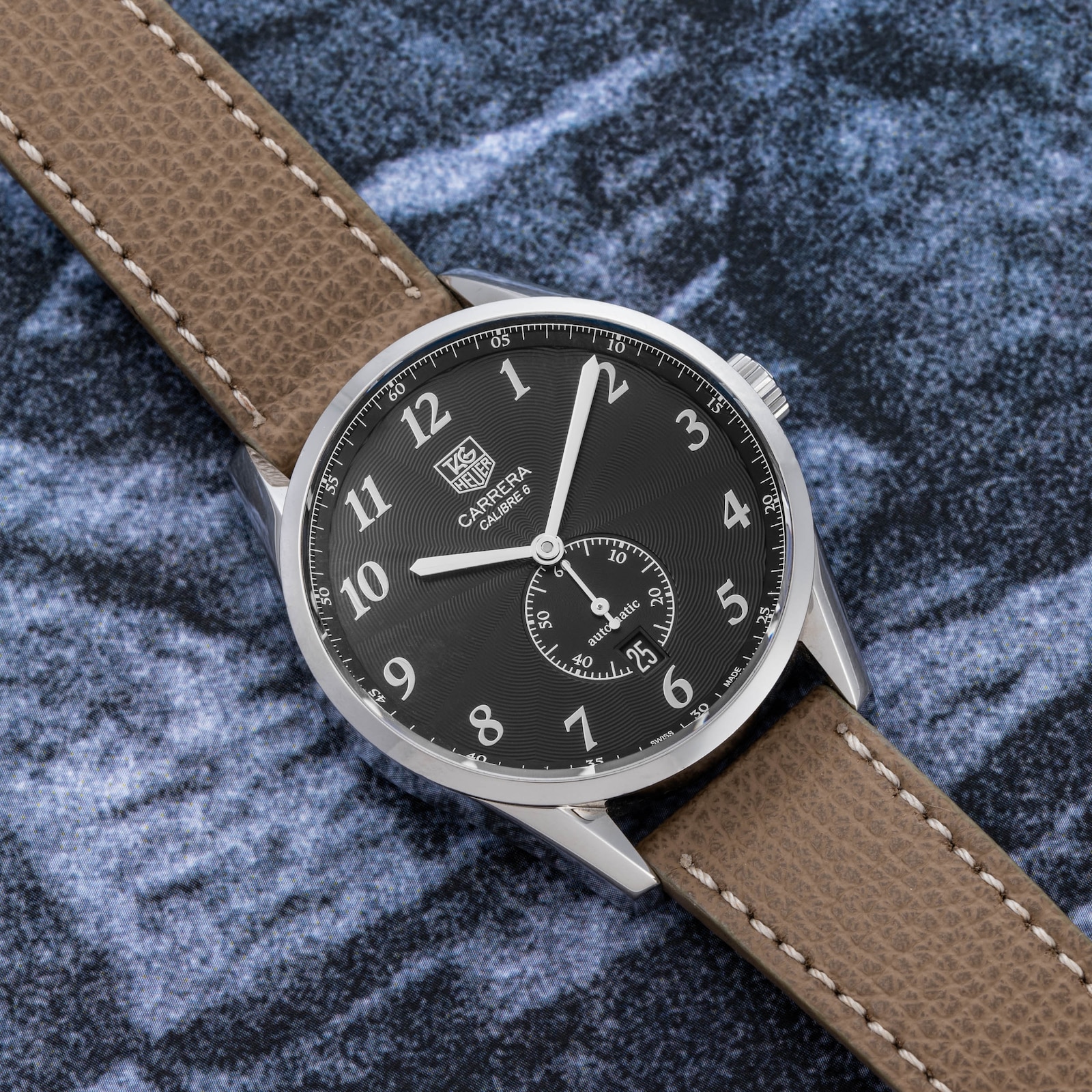 Pre-Owned TAG Heuer by Analog Shift Carrea Calibre 6