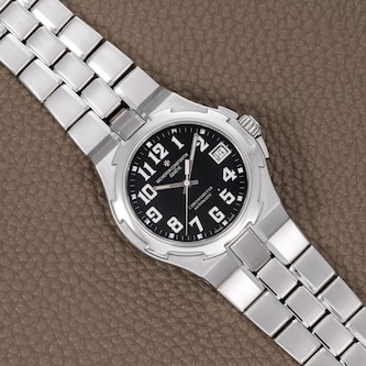 Pre-Owned Vacheron Constantin Overseas Pre-Owned Vacheron Constantin Overseas
