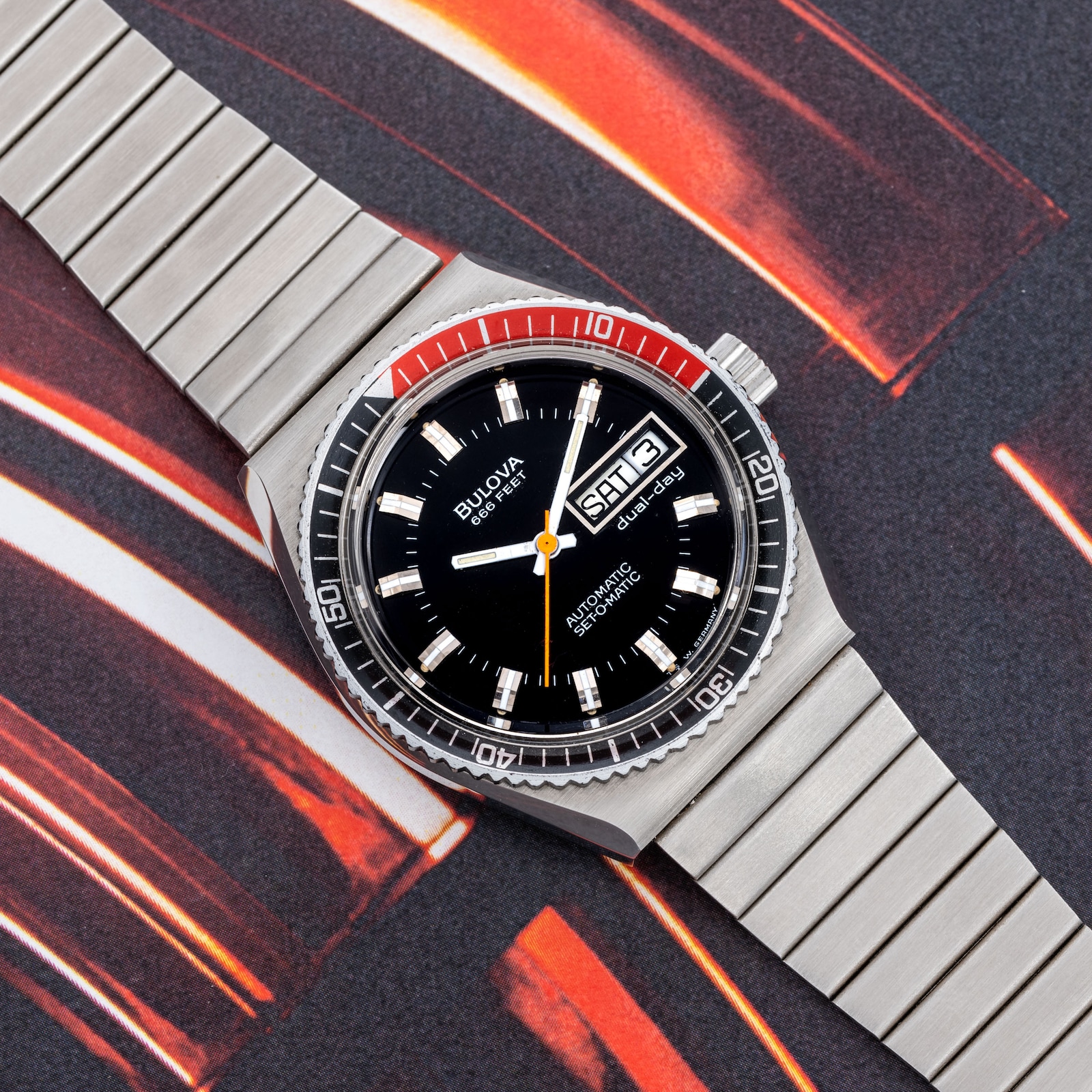 Pre-Owned Bulova by Analog Shift Bulova 'Devil Diver' Day-Date