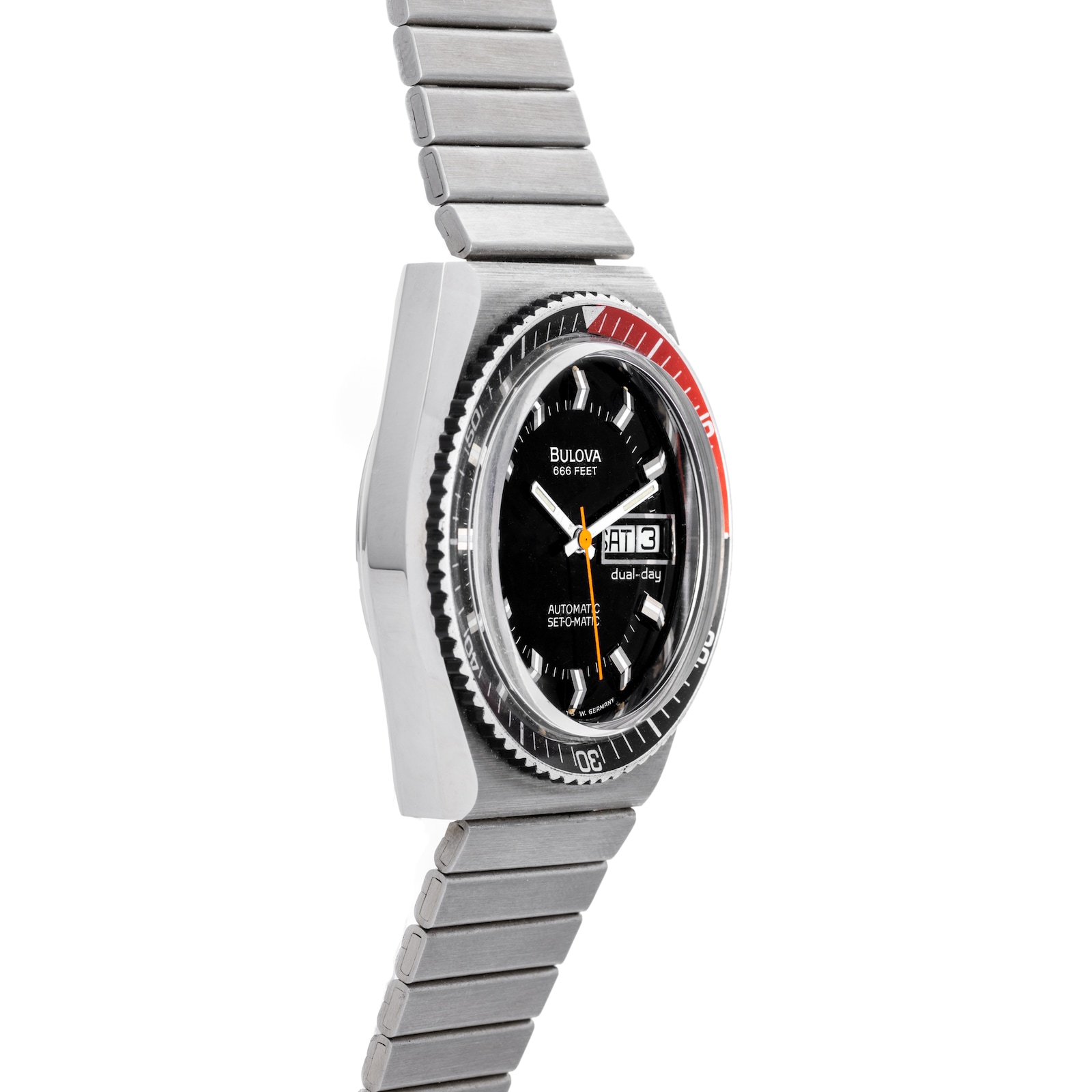 Pre-Owned Bulova by Analog Shift Bulova 'Devil Diver' Day-Date