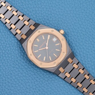 Pre-Owned Audemars Piguet Royal Oak Pre-Owned Audemars Piguet Royal Oak