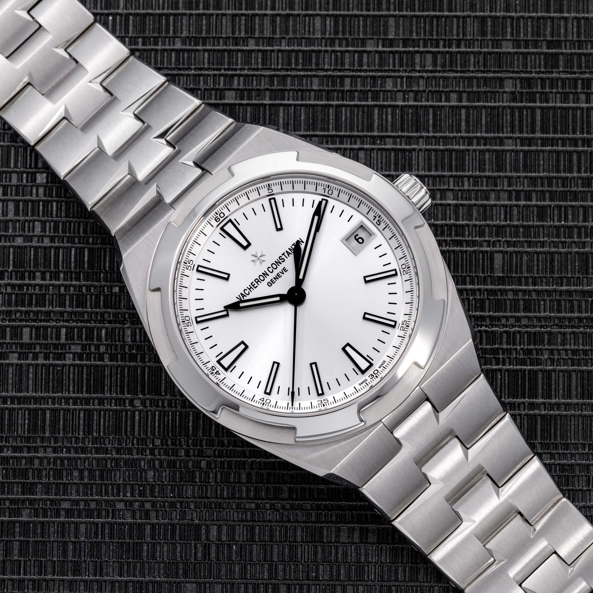 Pre owned discount vacheron constantin overseas