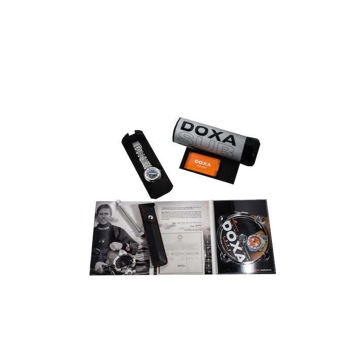 Pre-Owned DOXA Sub 300 Sharkhunter 'Blacklung' Limited Edition