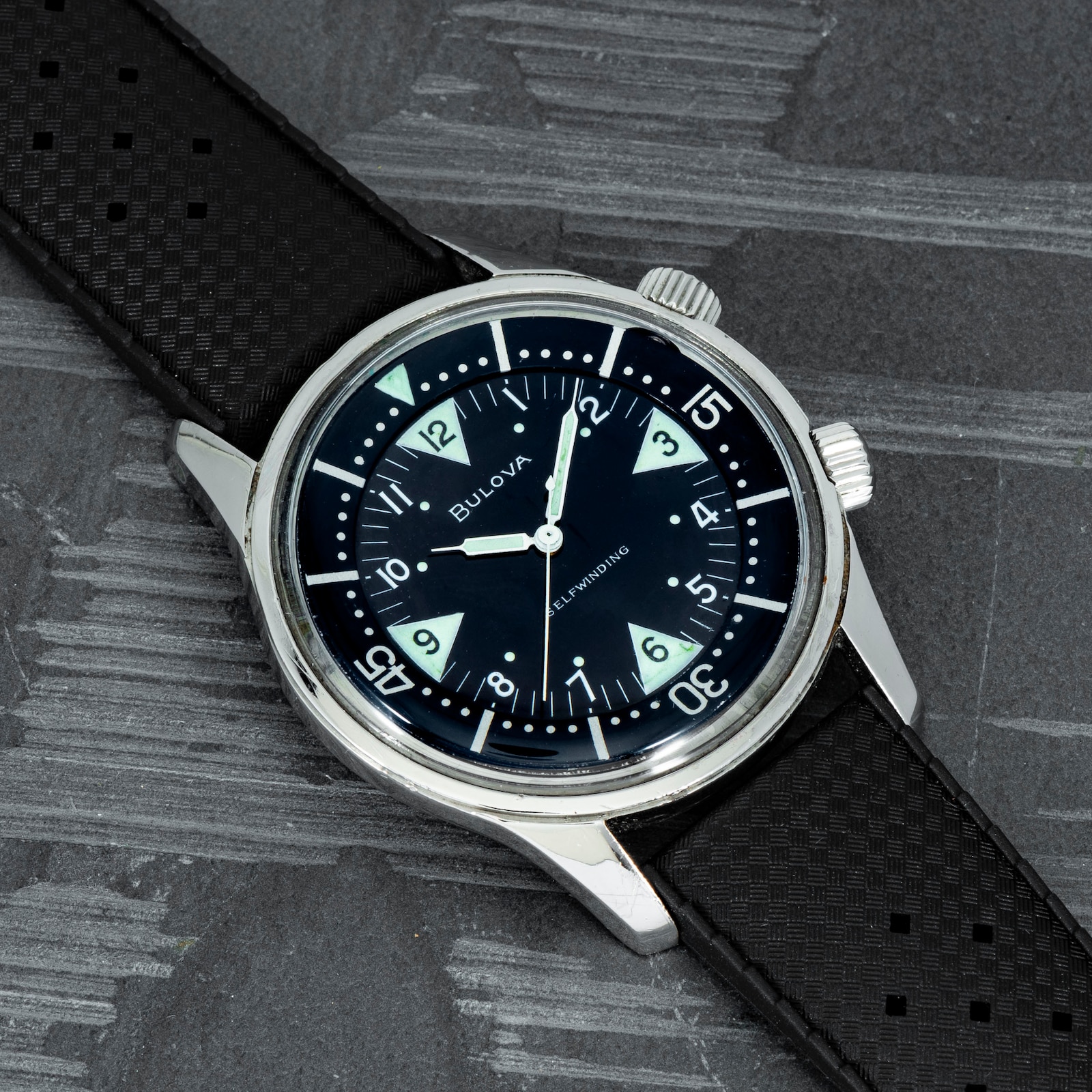 Pre-Owned Bulova Super Compressor 'Jumbo'