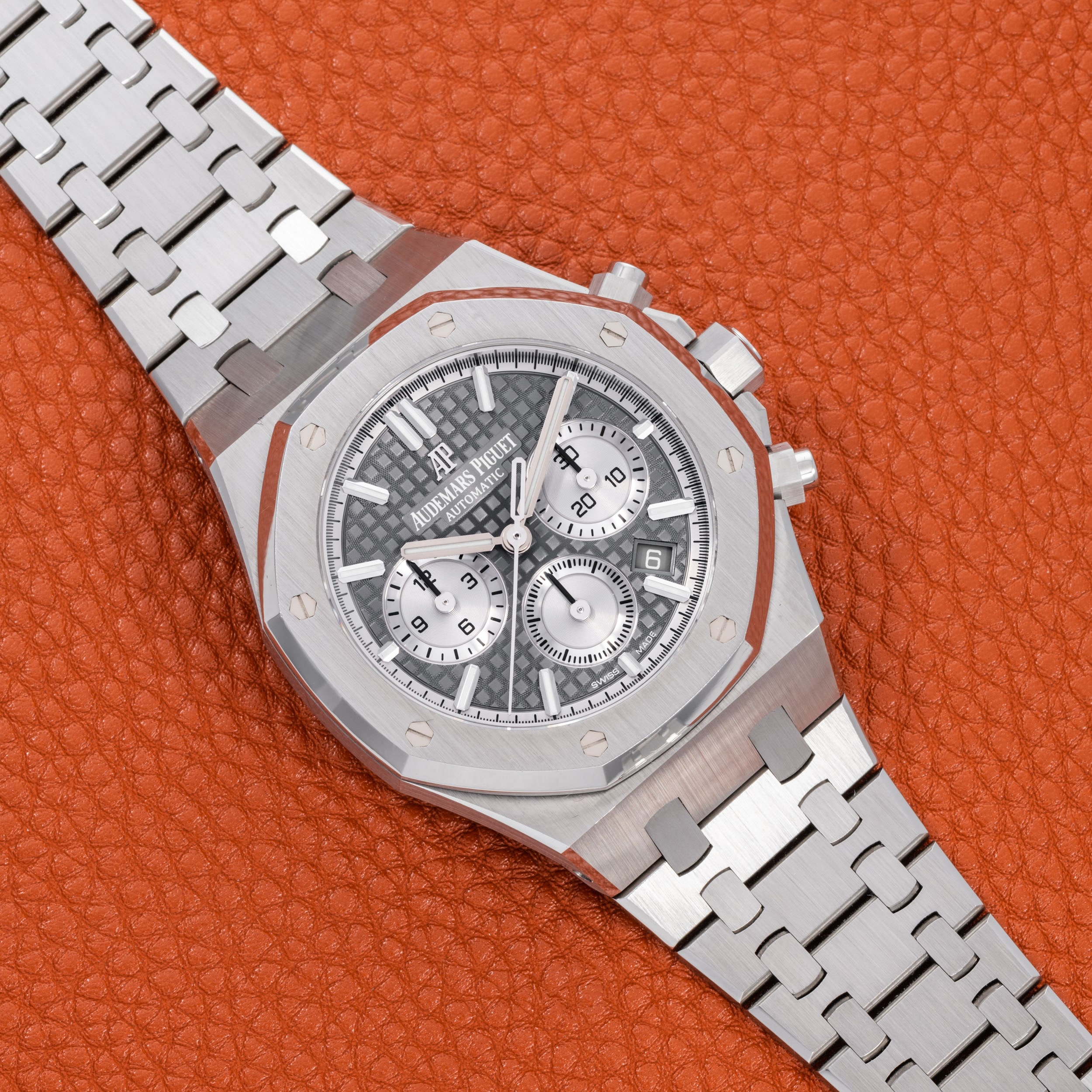 Pre Owned Audemars Piguet Royal Oak Chronograph 40990533 AS06076