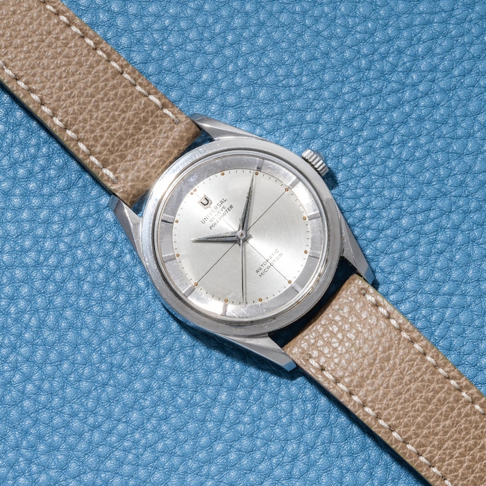 Pre-Owned Universal Geneve by Analog Shift Universal Geneve Polerouter