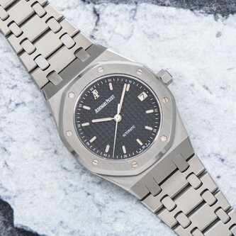 Pre-Owned Audemars Piguet Royal Oak Pre-Owned Audemars Piguet Royal Oak
