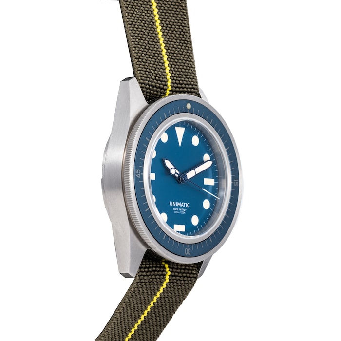 MoMA Unimatic Modello Uno Diving Watch – MoMA Design Store