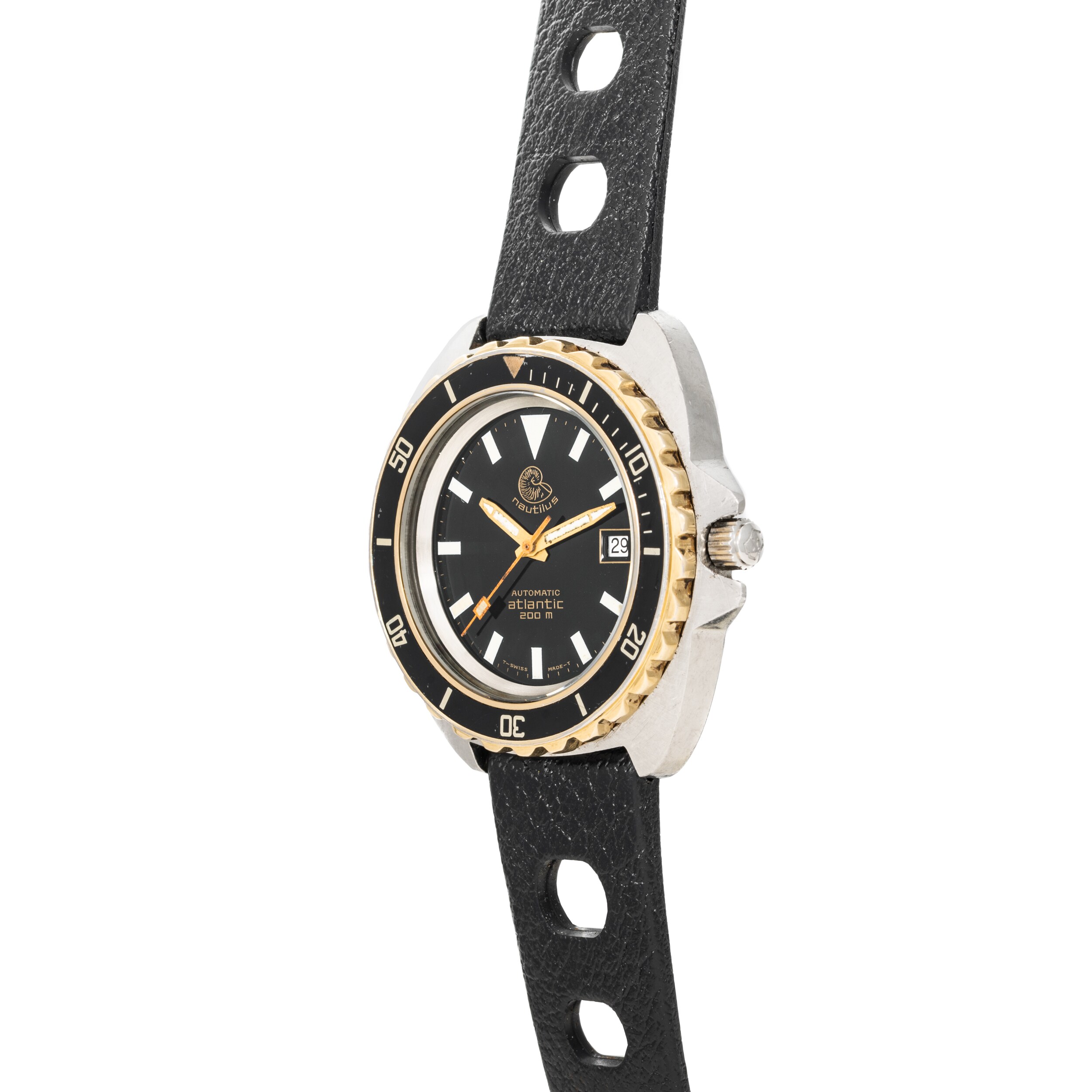 Nautilus best sale dive watch