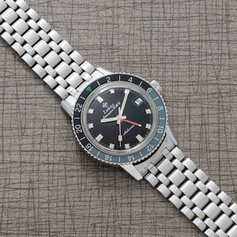 Pre-Owned Zodiac Aerospace GMT