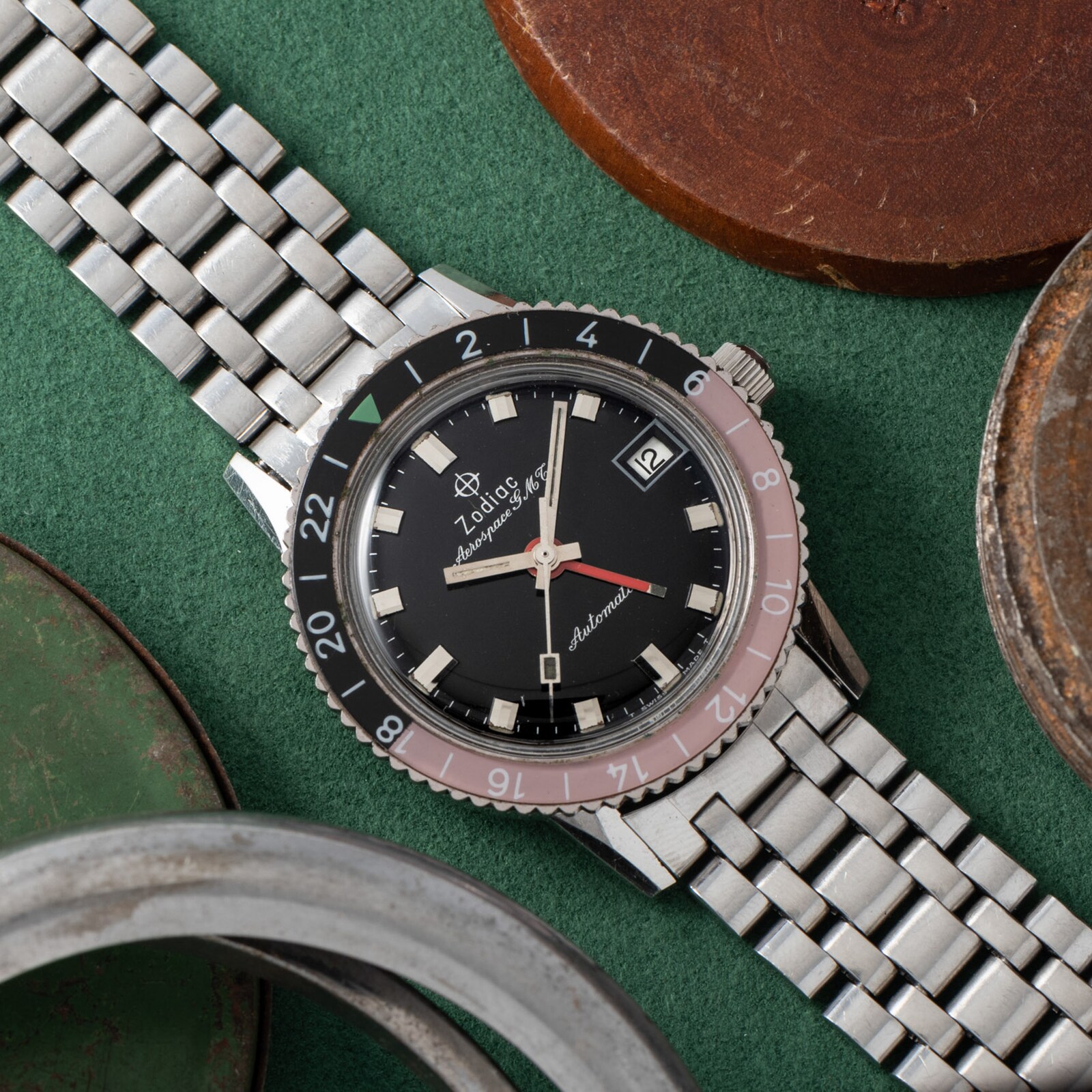 Pre-Owned Zodiac Zodiac Aerospace GMT