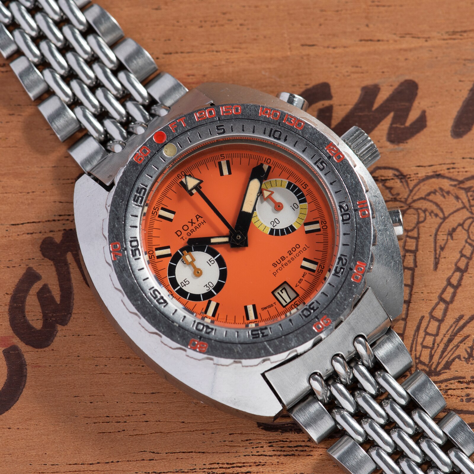 Pre-Owned DOXA DOXA Sub 200 T.Graph Professional