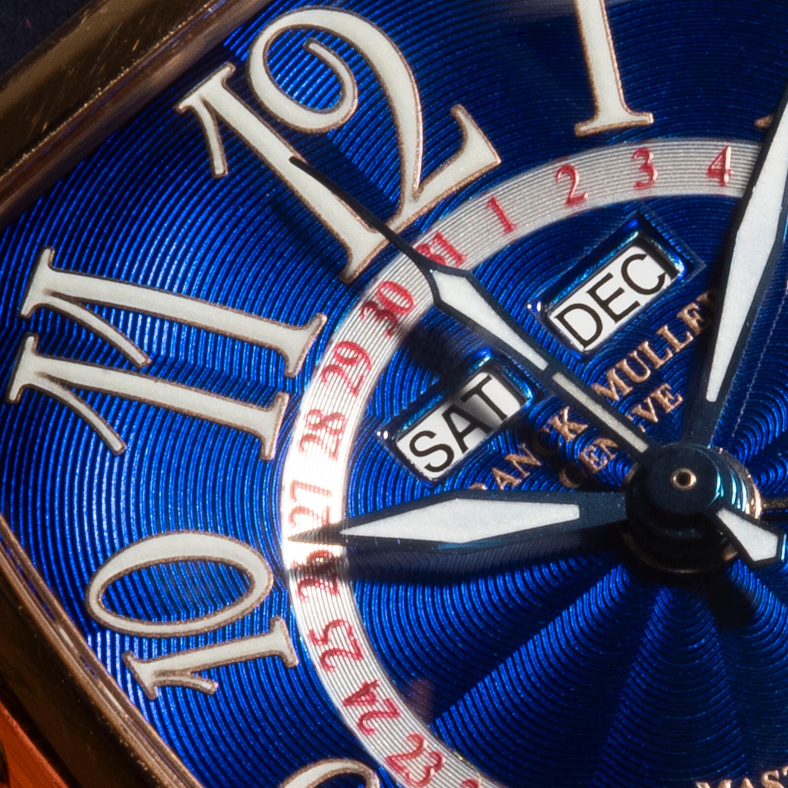 Pre-Owned Franck Muller Cintree Curvex Master Calendar