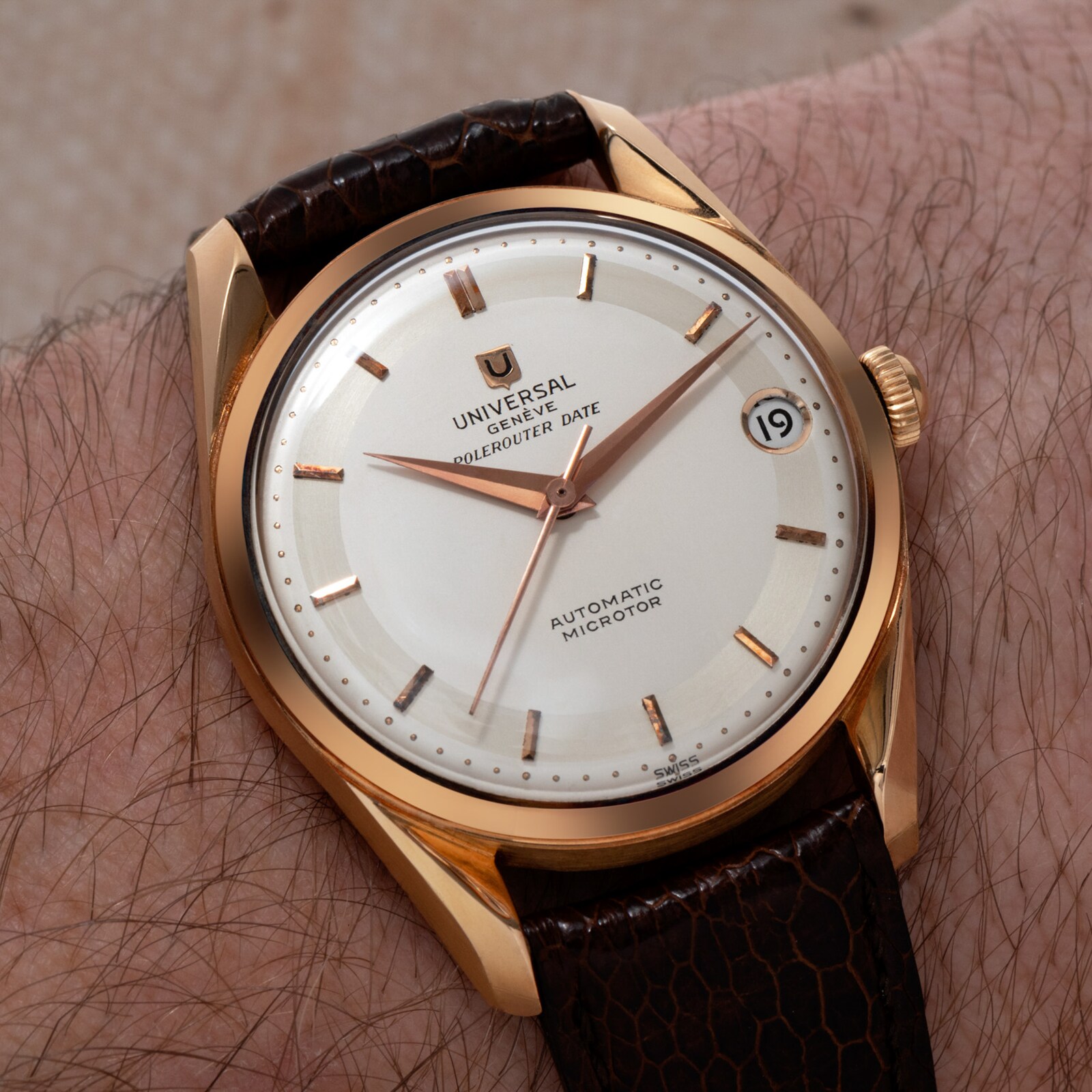 Pre-Owned Universal Geneve Universal Geneve Polerouter Date 'French Import'