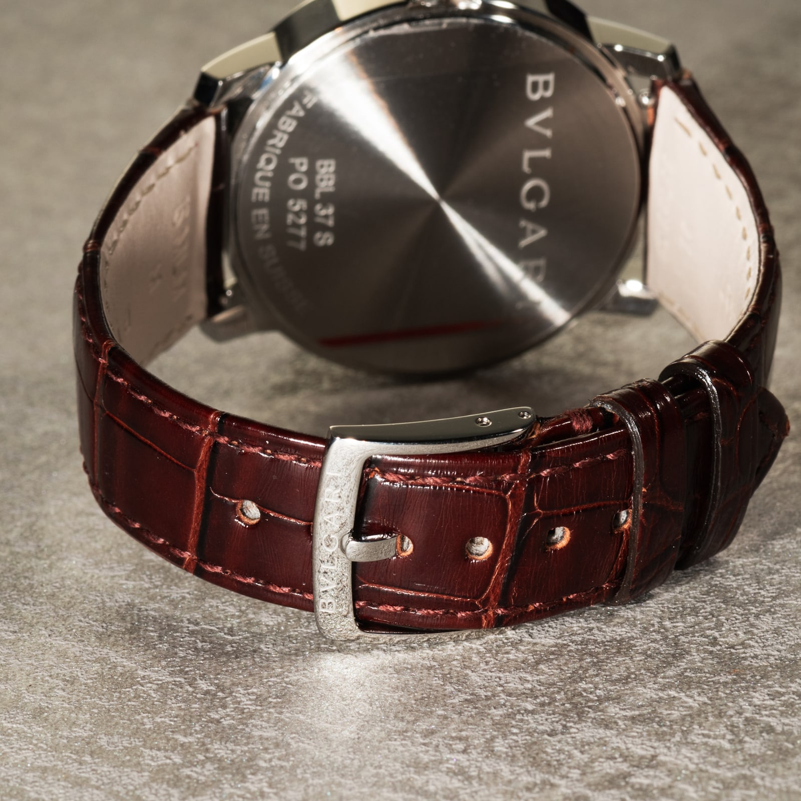 Pre-Owned Bvlgari 'MOP'