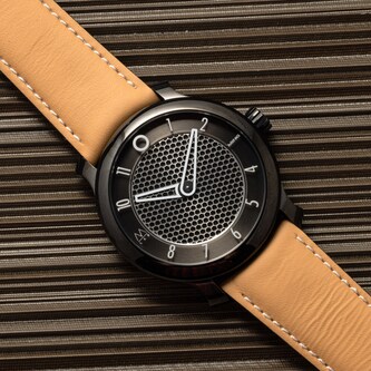 Pre-Owned MING MING X Massena LAB 17.09 Black Pre-Owned MING MING X Massena LAB 17.09 Black